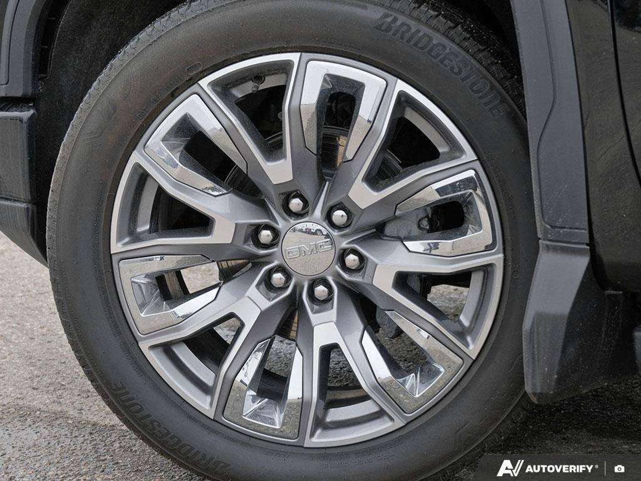 2025 GMC Sierra 1500 DENALI, 4X4, 3.0L DIESEL, ALLOYS, LEATHER, 1-OWNER, CERTIFIED PREOWNED! Photo