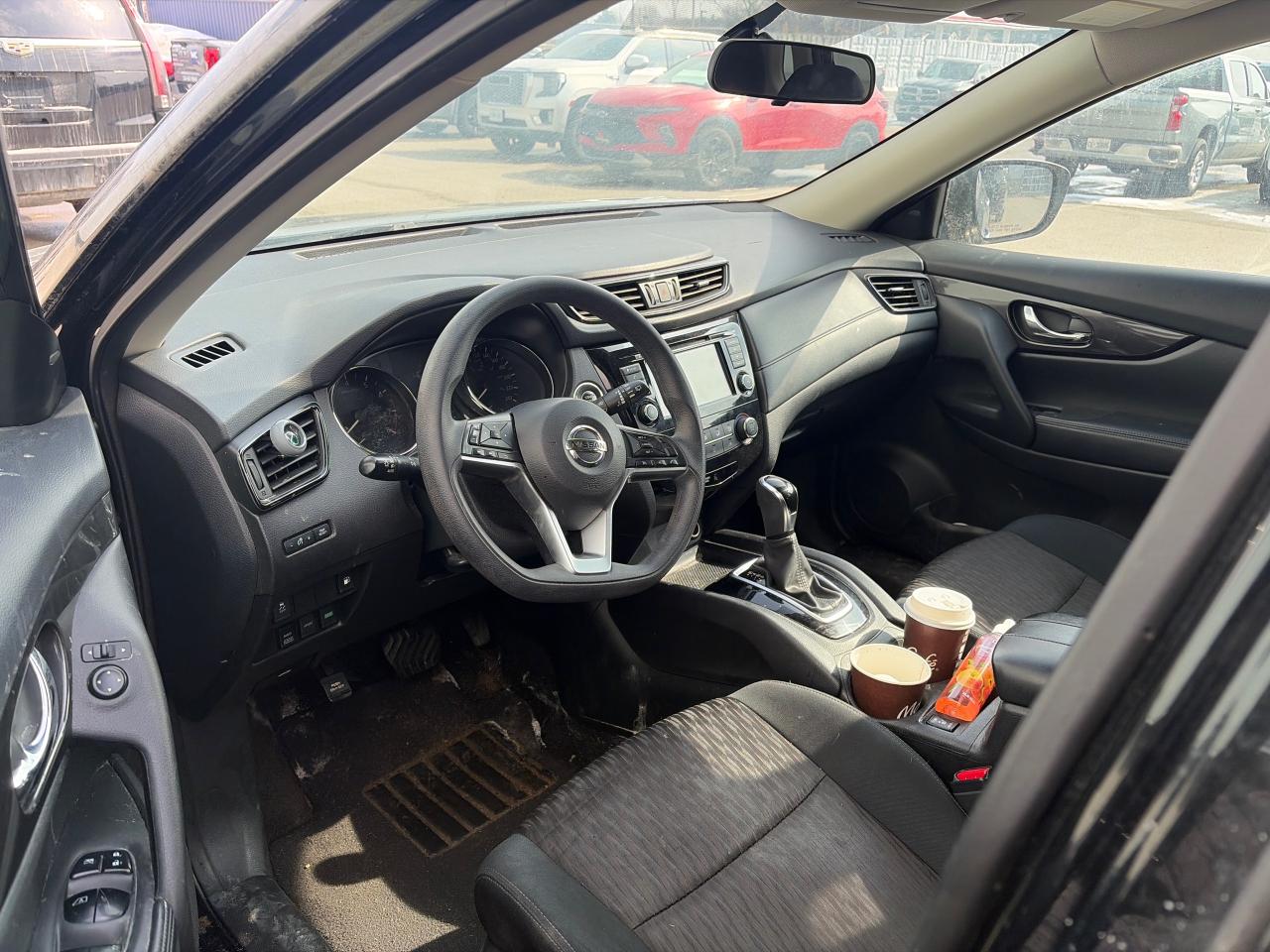 2018 Nissan Rogue  Photo