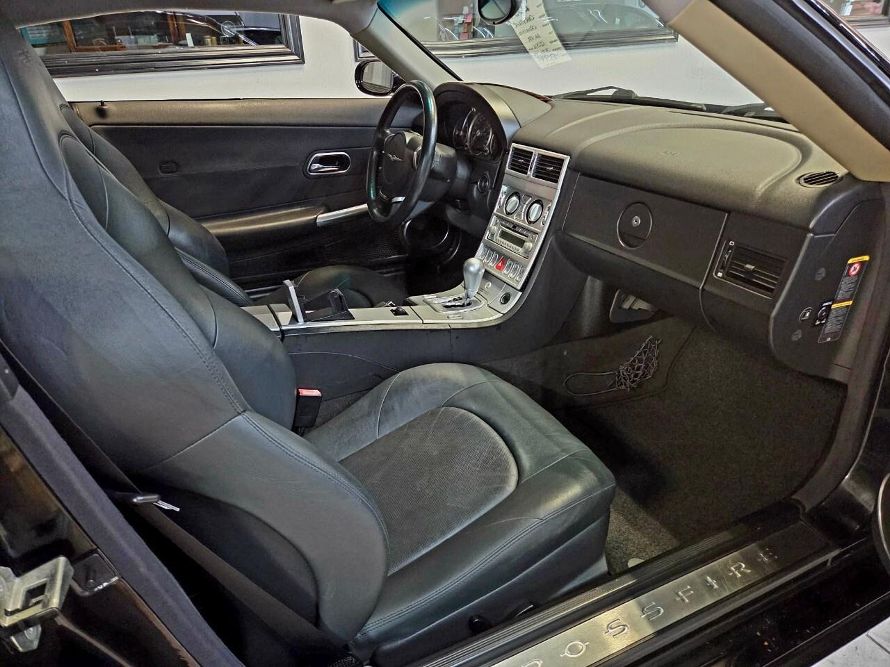 2004 Chrysler Crossfire 2dr Cpe Low KMs/Leather Loaded/Certified Photo