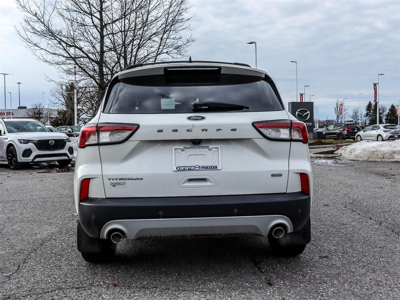 2020 Ford Escape Titanium Hybrid 4dr Front-Wheel Drive Photo