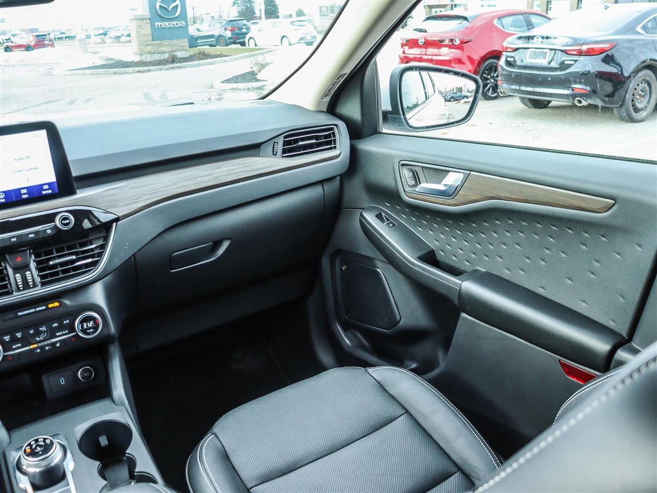 2020 Ford Escape Titanium Hybrid 4dr Front-Wheel Drive Photo