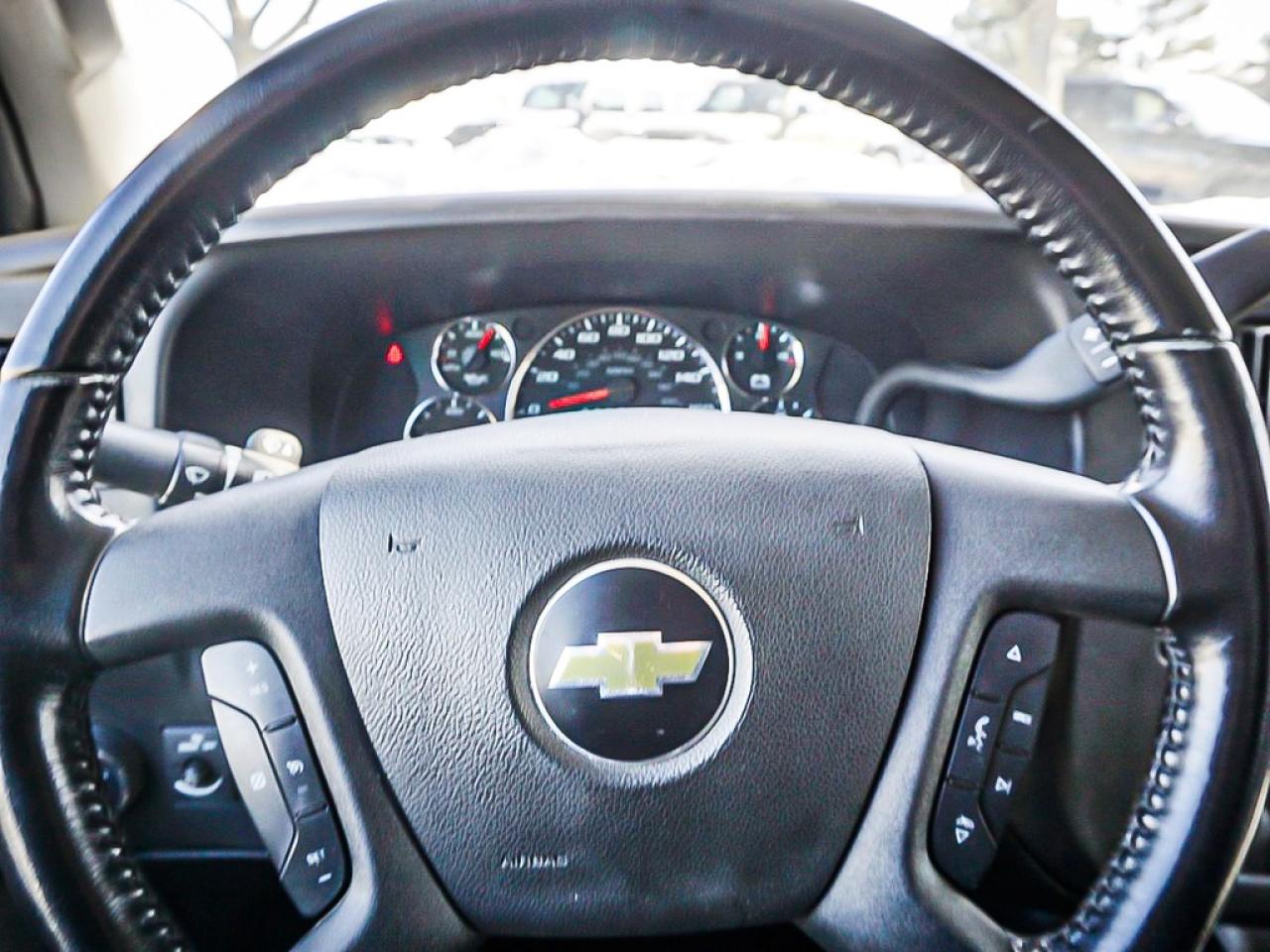 2023 Chevrolet Express  Photo