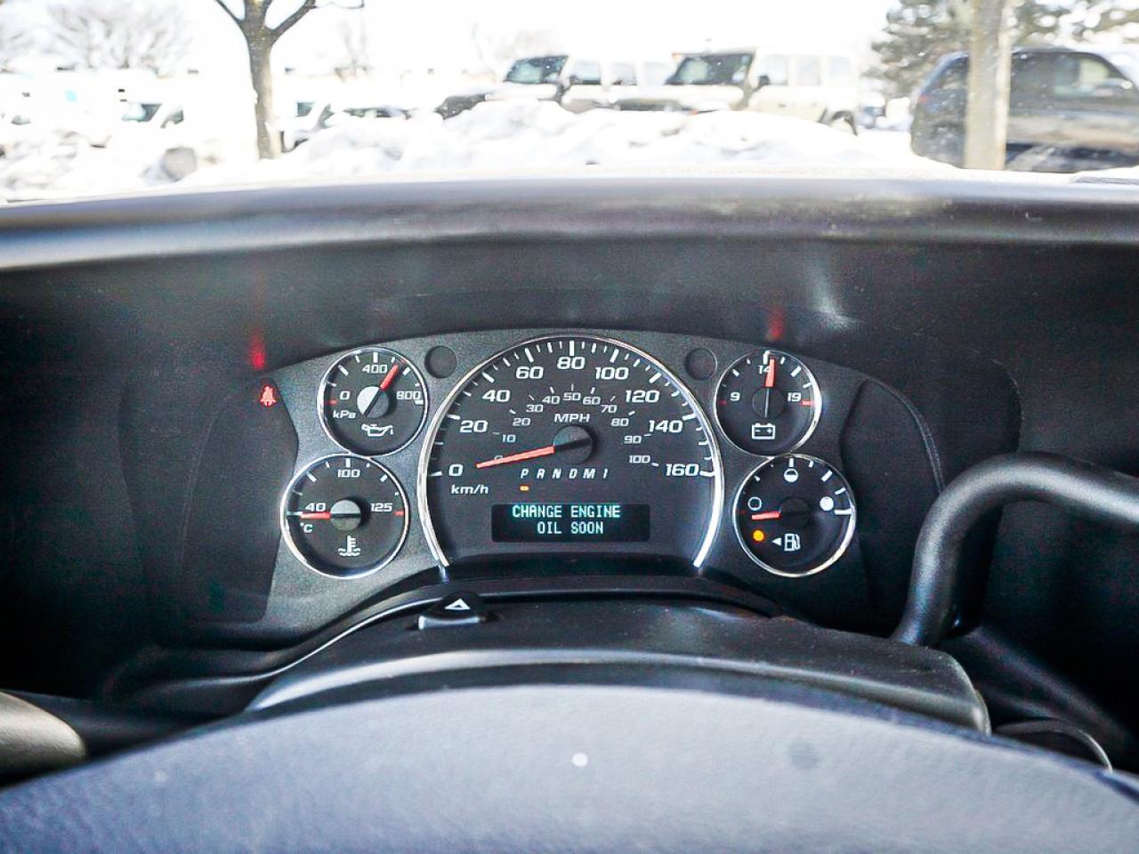 2023 Chevrolet Express  Photo