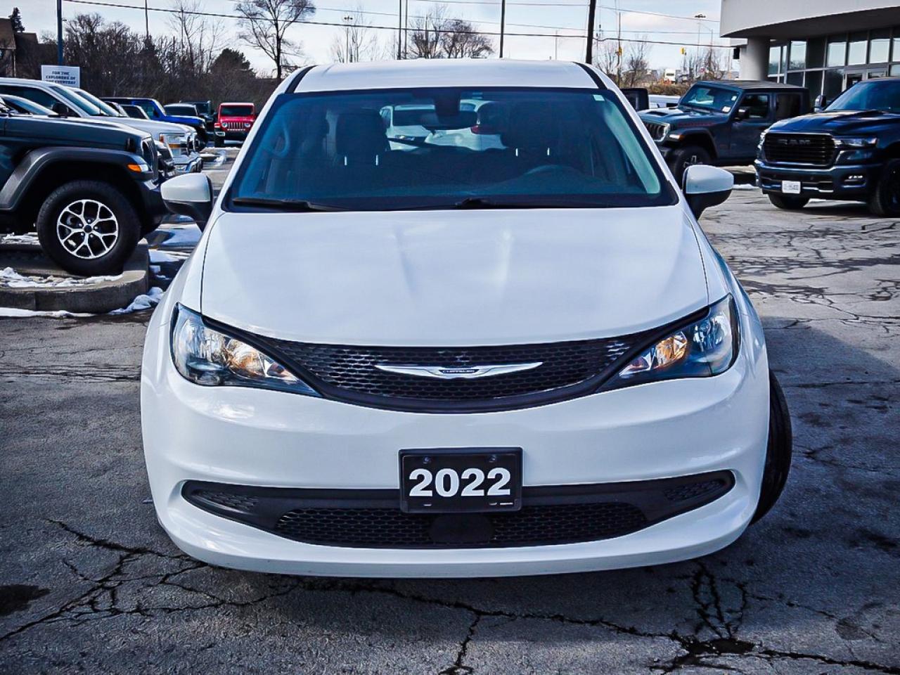 2022 Chrysler Grand Caravan  Photo