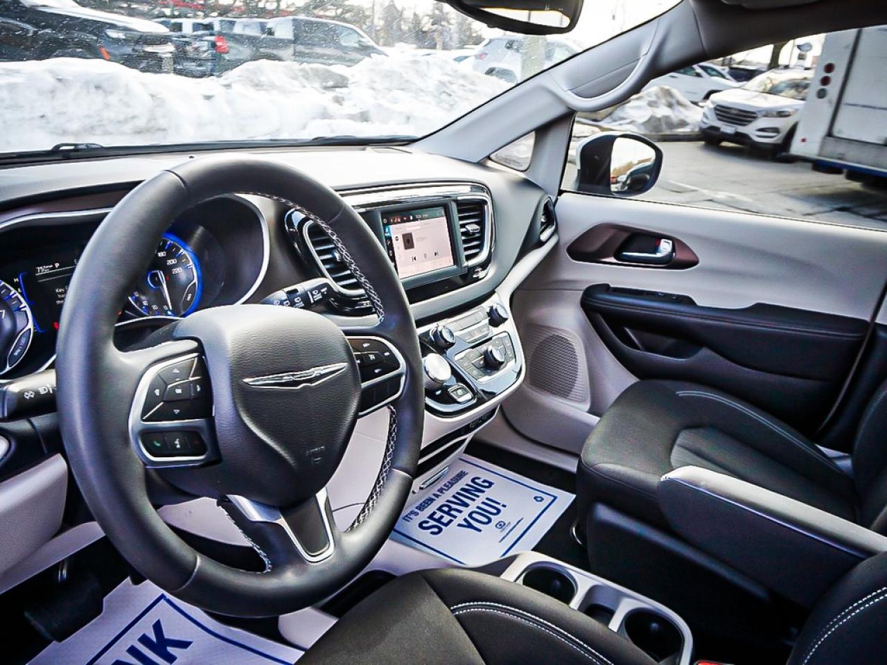 2022 Chrysler Grand Caravan  Photo