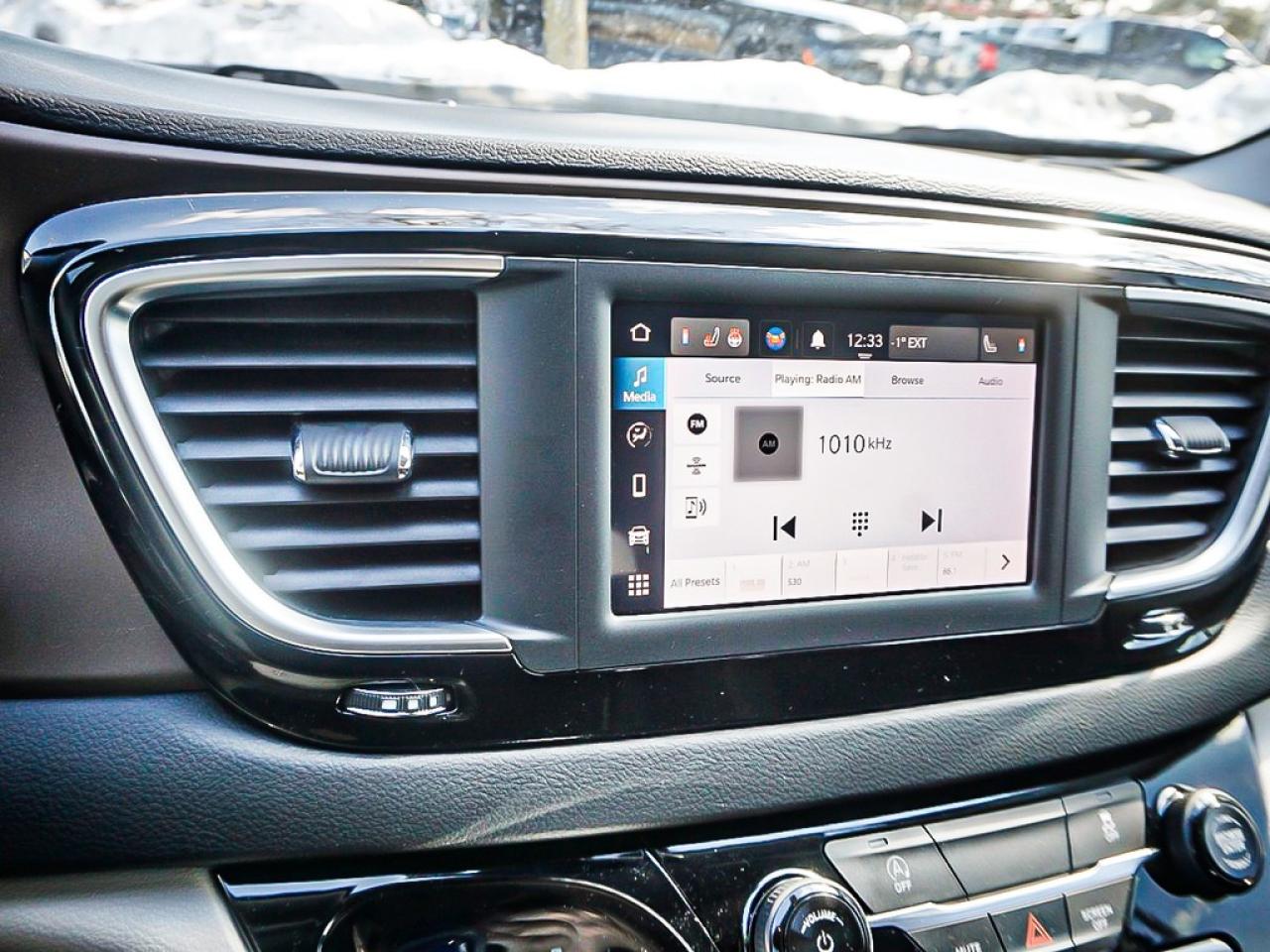 2022 Chrysler Grand Caravan  Photo