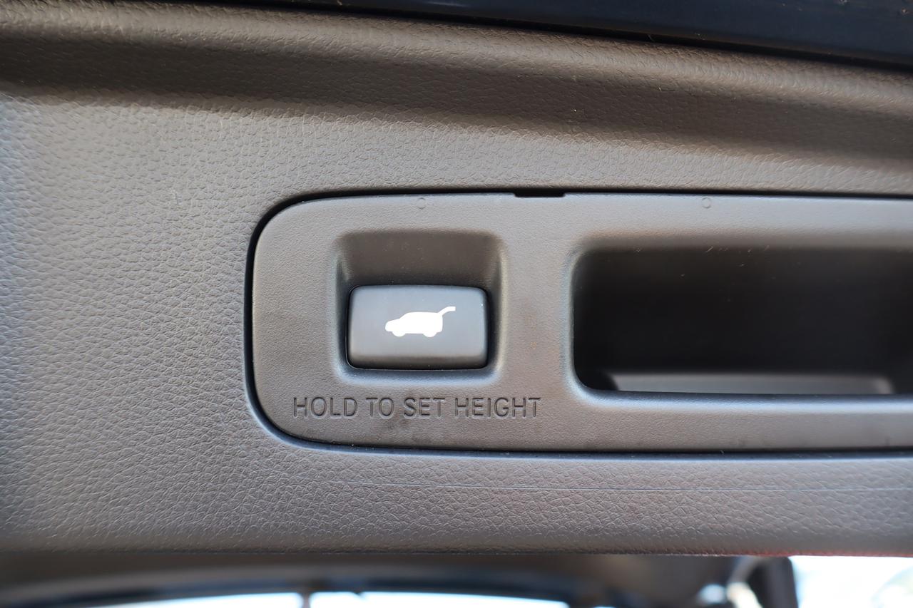 2024 Honda CR-V Hybrid EX-L 4dr All-Wheel Drive Photo