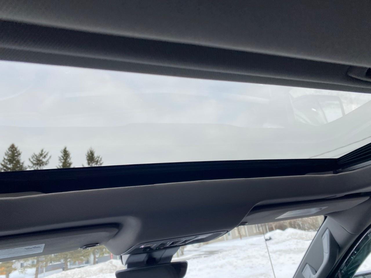 2024 GMC Sierra 1500 Crew Cab Short Box 4-Wheel Drive Denali Photo