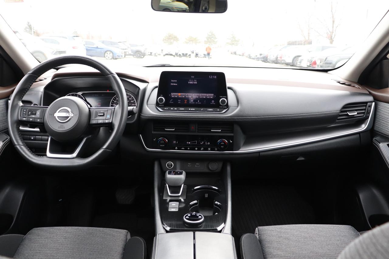 2023 Nissan Rogue SV AWD NO ACCIDENTS CARPLAY REMOTE START B-SPOT Photo