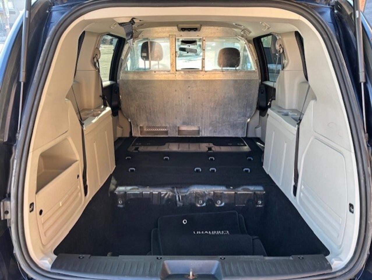 2014 Dodge Grand Caravan SE *CARGO-ONLY 87,000KM-1 OWNER-DIVIDER-CERTIFIED* Photo