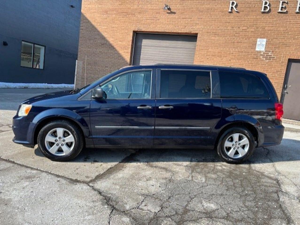 2014 Dodge Grand Caravan Cargo SE *CARGO-ONLY 87,000KM-1 OWNER-DIVIDER-CERTIFIED* Photo2