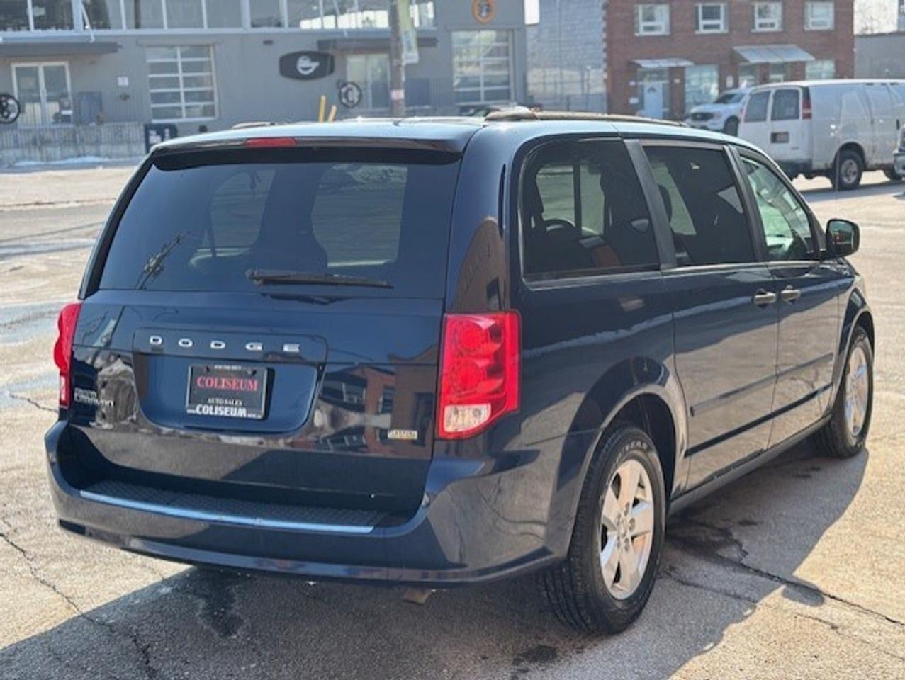 2014 Dodge Grand Caravan Cargo SE *CARGO-ONLY 87,000KM-1 OWNER-DIVIDER-CERTIFIED* Photo