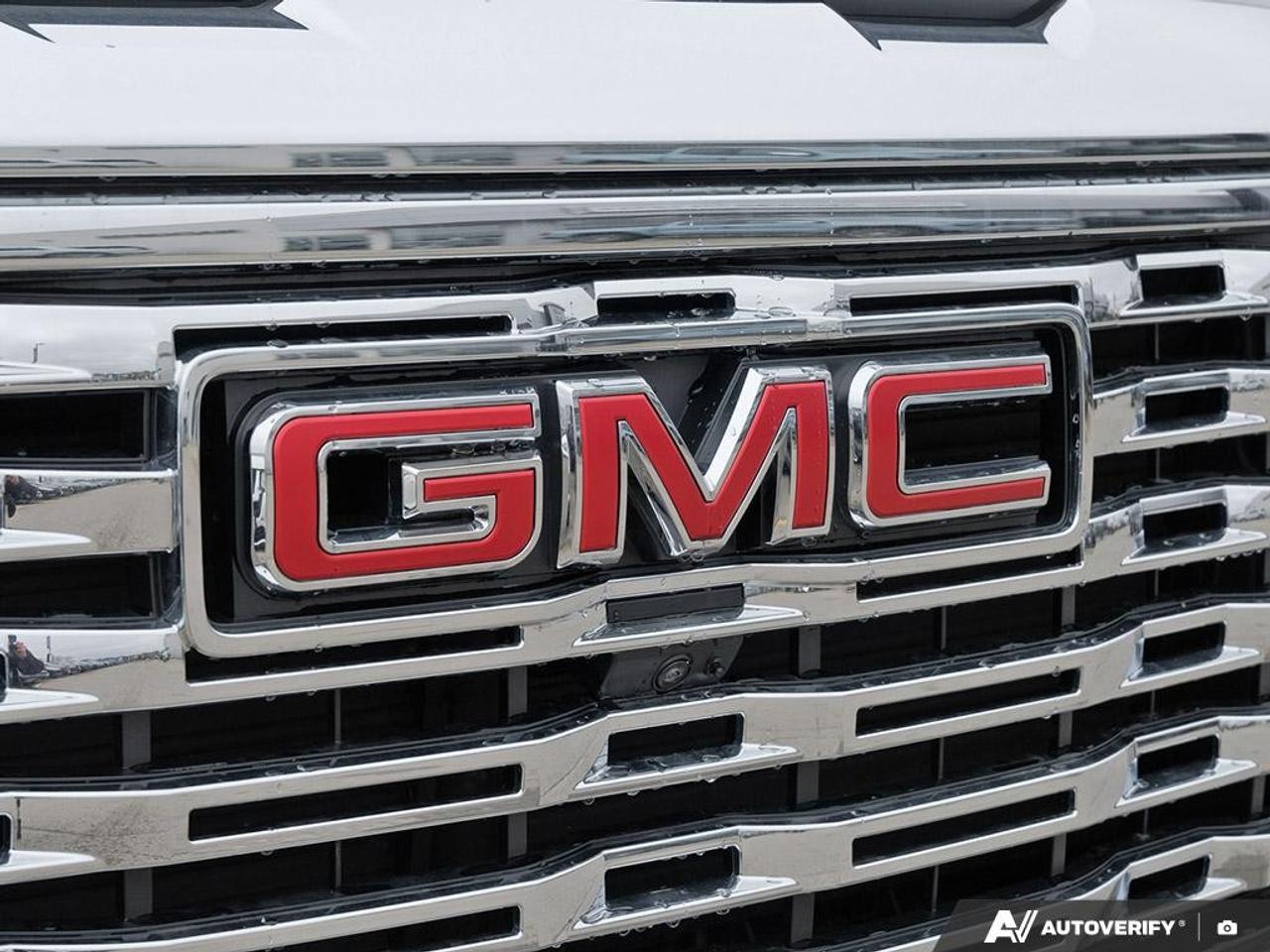 2025 GMC Sierra 1500 Crew Cab Short Box 4-Wheel Drive Denali Photo