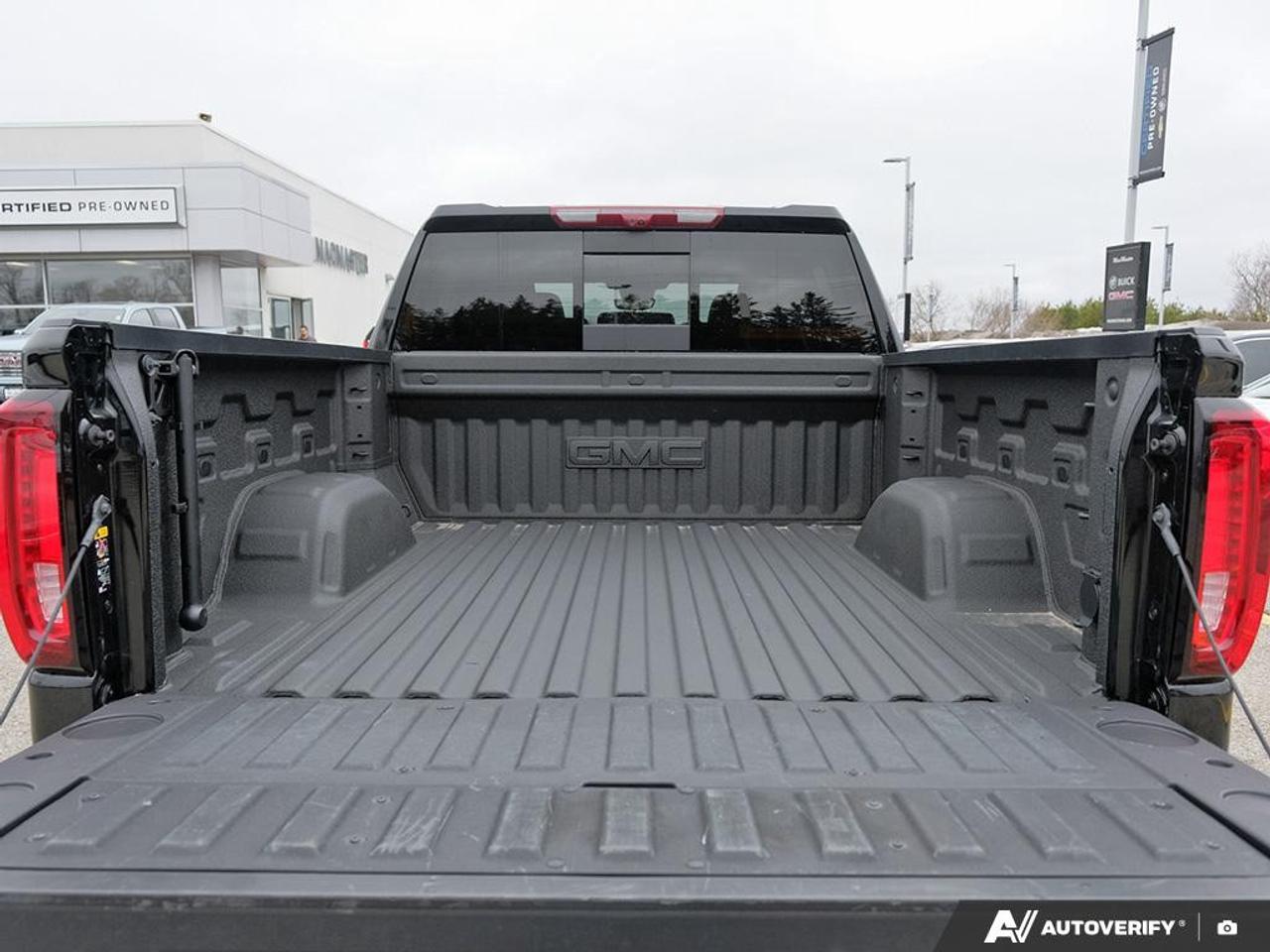 2025 GMC Sierra 1500 Crew Cab Short Box 4-Wheel Drive Denali Photo