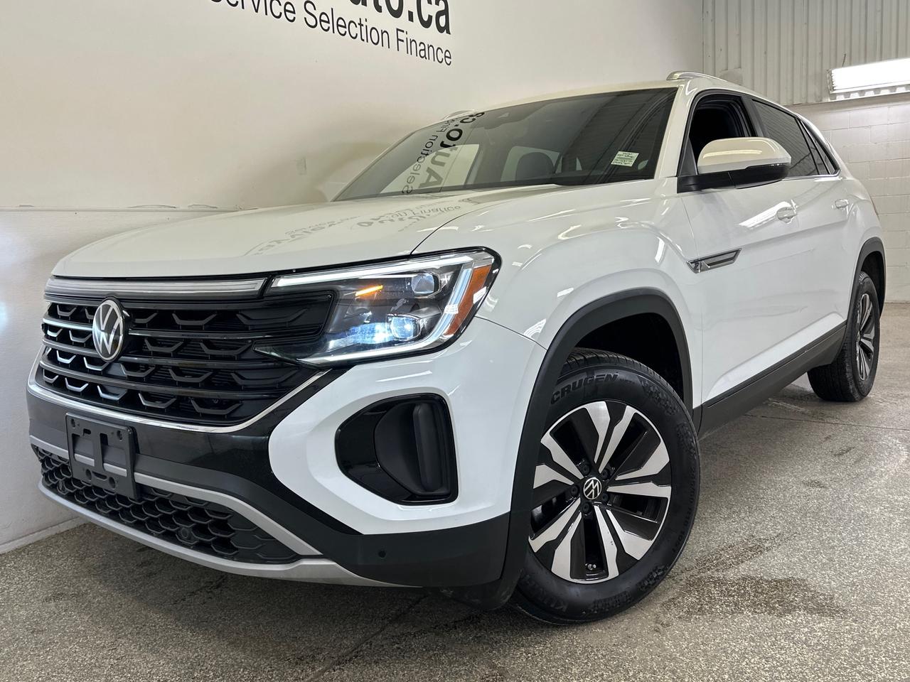 2025 Volkswagen Atlas Cross Sport 2.0 TSI Comfortline 4dr All-Wheel Drive 4MOTION Photo2