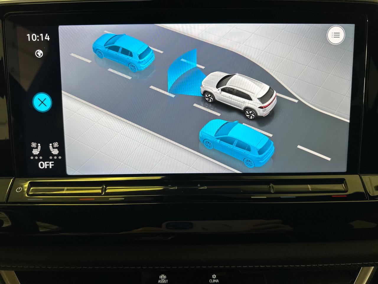 2025 Volkswagen Atlas Cross Sport 2.0 TSI Comfortline 4dr All-Wheel Drive 4MOTION Photo