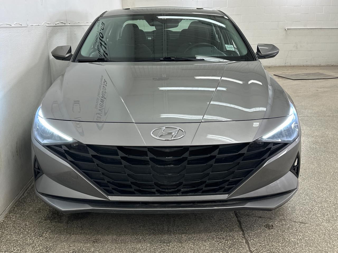 2023 Hyundai Elantra Preferred w/Tech Pkg 4dr Sedan Photo