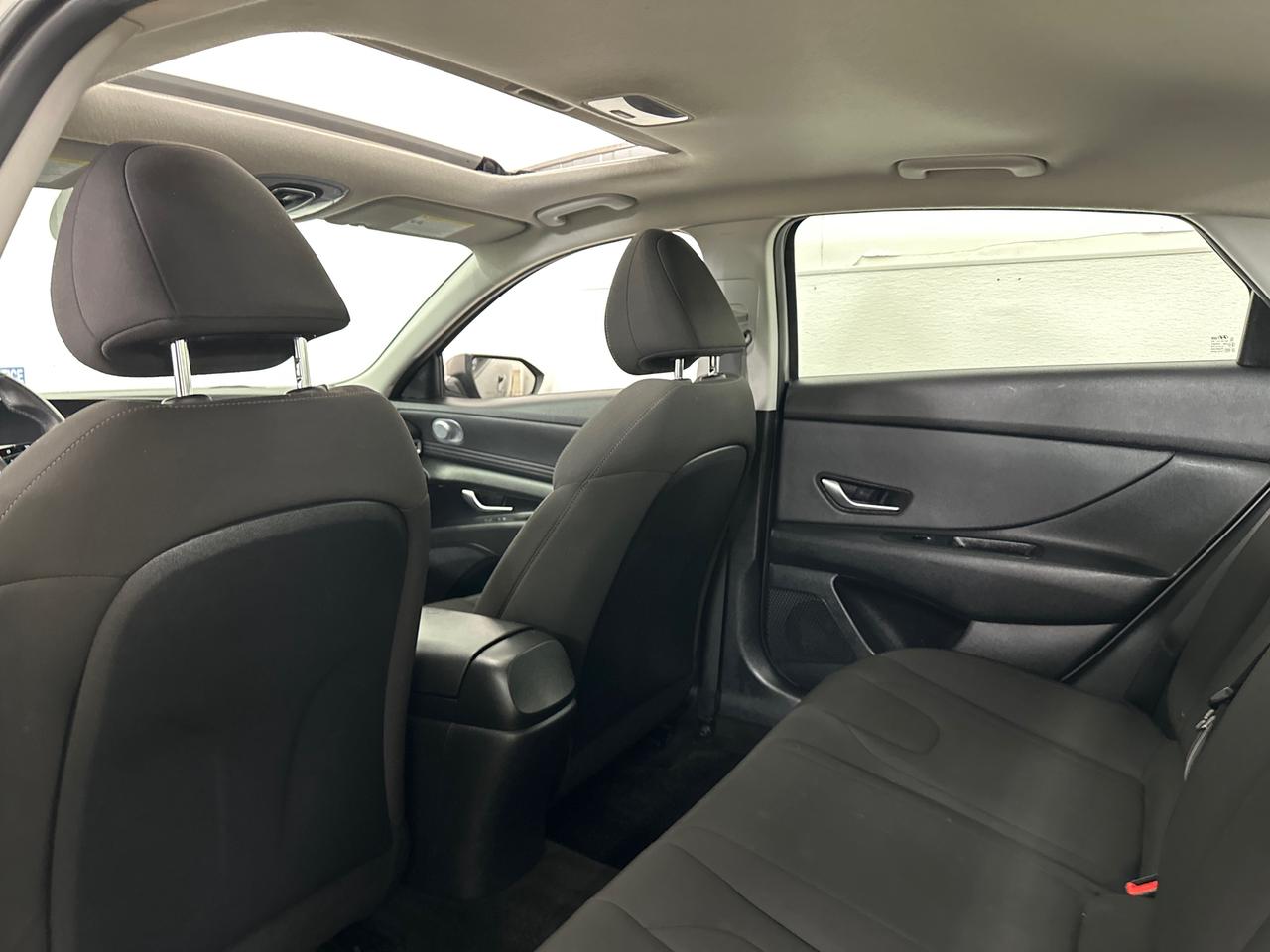 2023 Hyundai Elantra Preferred w/Tech Pkg 4dr Sedan Photo