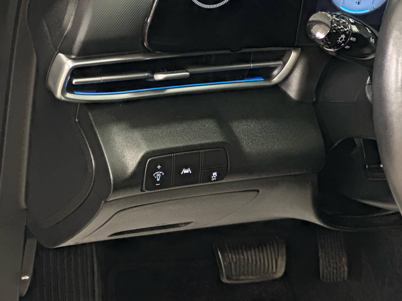 2023 Hyundai Elantra Preferred w/Tech Pkg 4dr Sedan Photo