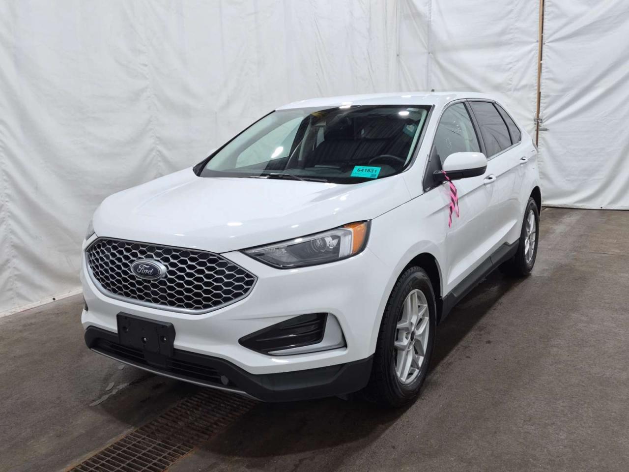 Serving Quinte for 60 years! 43,000 vehicles sold! We are one of Canadas largest independent retailers! High quantity-quality lease returns at live market pricing, best finance rates, rates as low as 6.45%, and no hidden fees. Up to 300 vehicles to choose from in 1 location. The way used car buying should be!