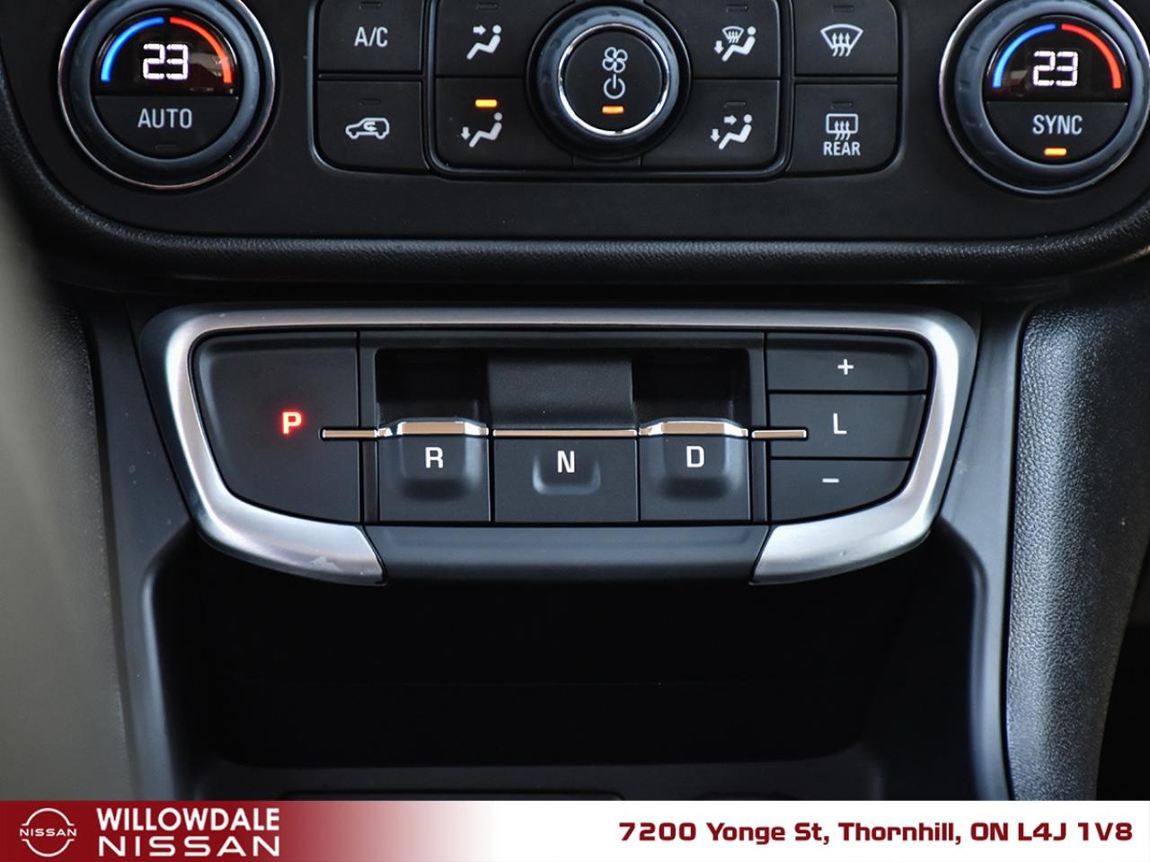 2023 GMC Terrain SLT All-wheel Drive Photo