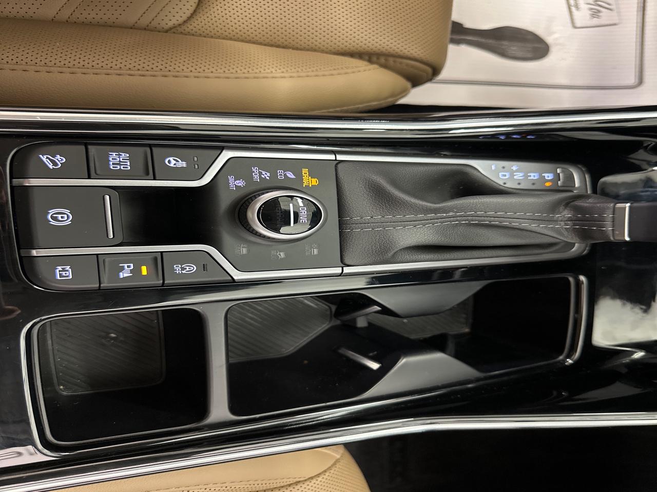 2025 Kia Sorento 2.5T X-Line Limited w/Olive Brown Interior 4dr All-Wheel Drive Photo