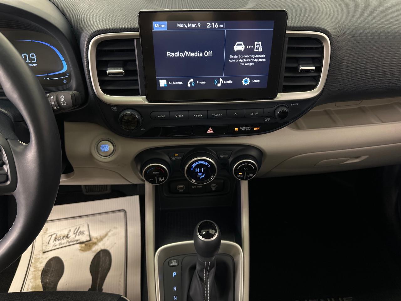 2024 Hyundai Venue Ultimate w/Denim Interior 4dr Front-Wheel Drive Photo