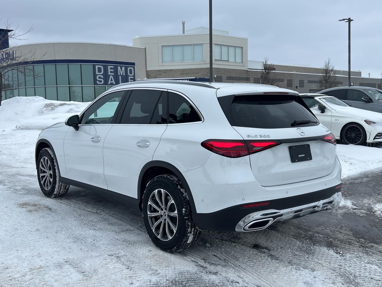 2026 Mercedes-Benz GLC 300 4MATIC Photo