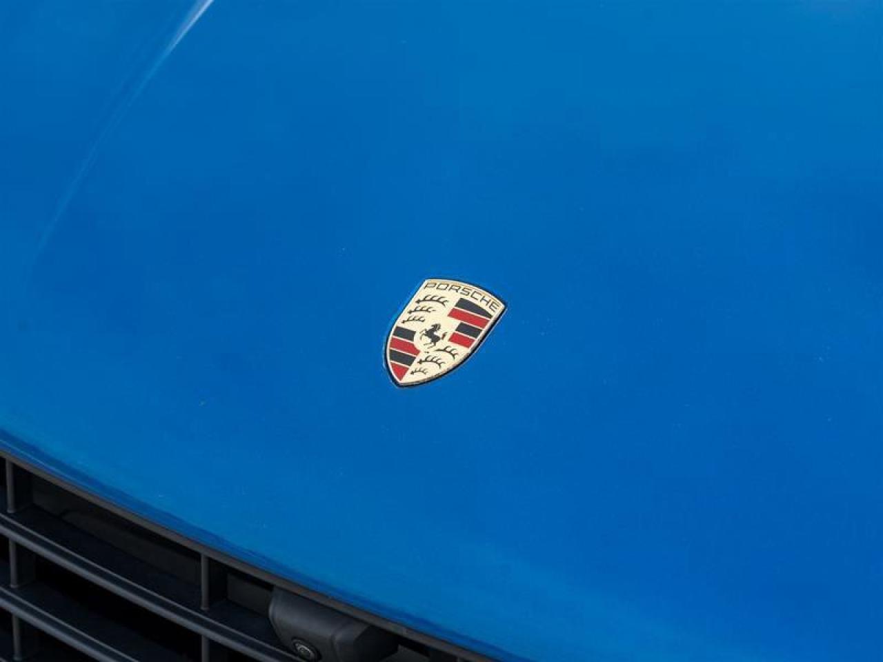 2020 Porsche Macan AWD CPO Surround View Thermally & Noise Insulated Photo