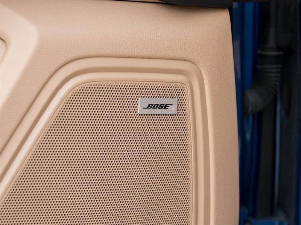 2020 Porsche Macan AWD CPO Surround View Thermally & Noise Insulated Photo