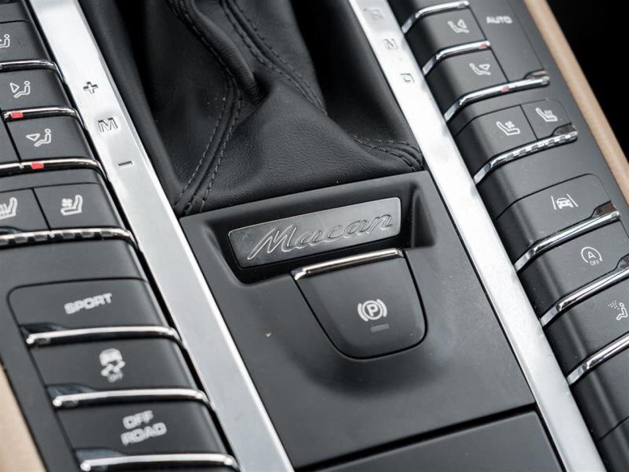 2020 Porsche Macan AWD CPO Surround View Thermally & Noise Insulated Photo