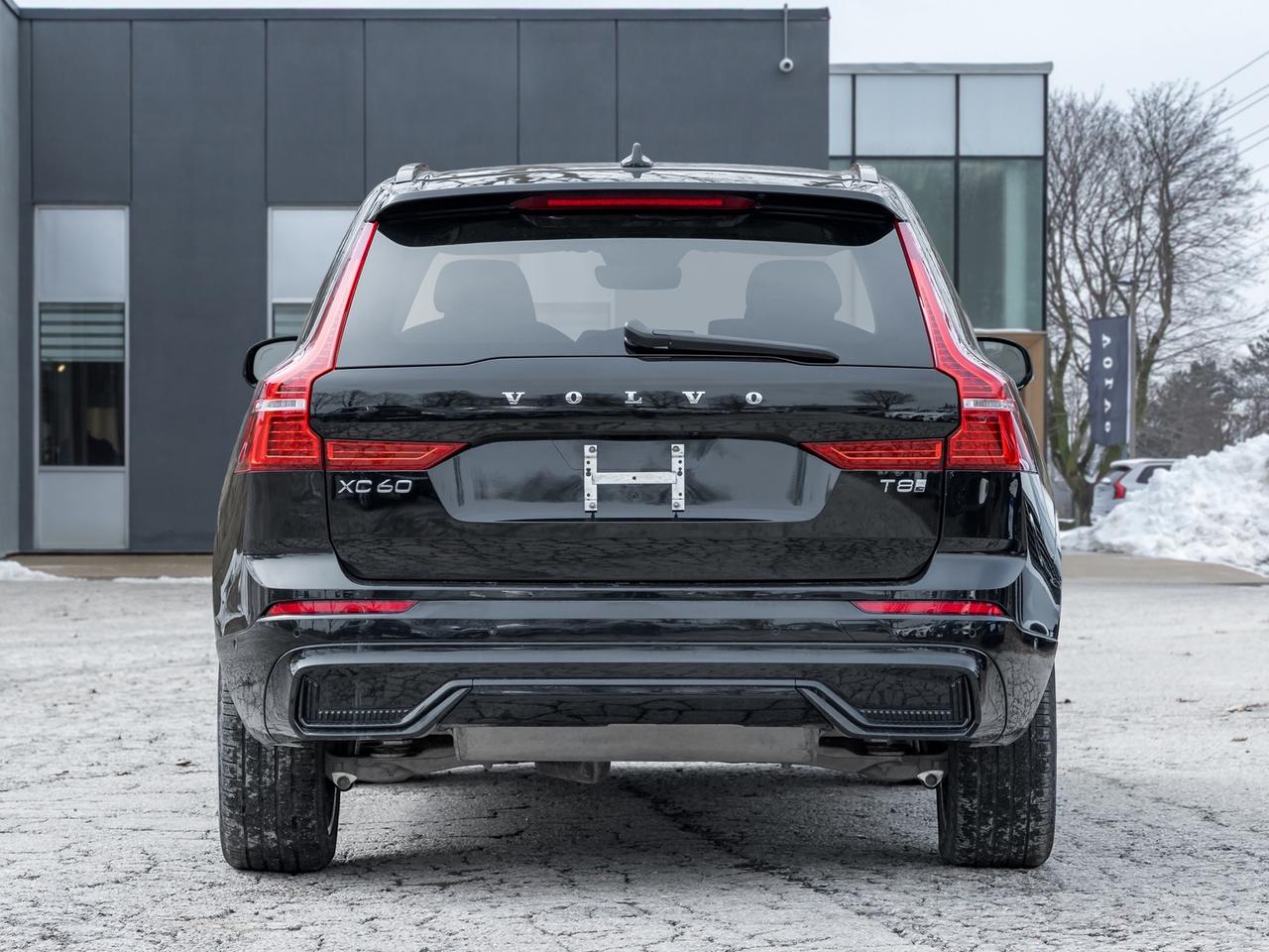 2025 Volvo XC60 Recharge T8 AWD PLUS  PLUG IN HYBRID  20" ALLOY WHEELS  CPO Photo