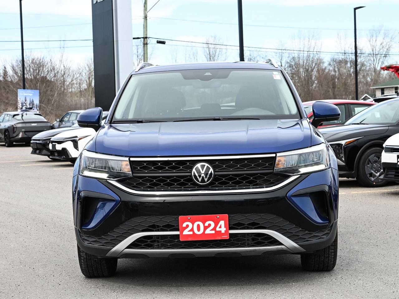 2024 Volkswagen Taos Comfortline Sunroof Photo