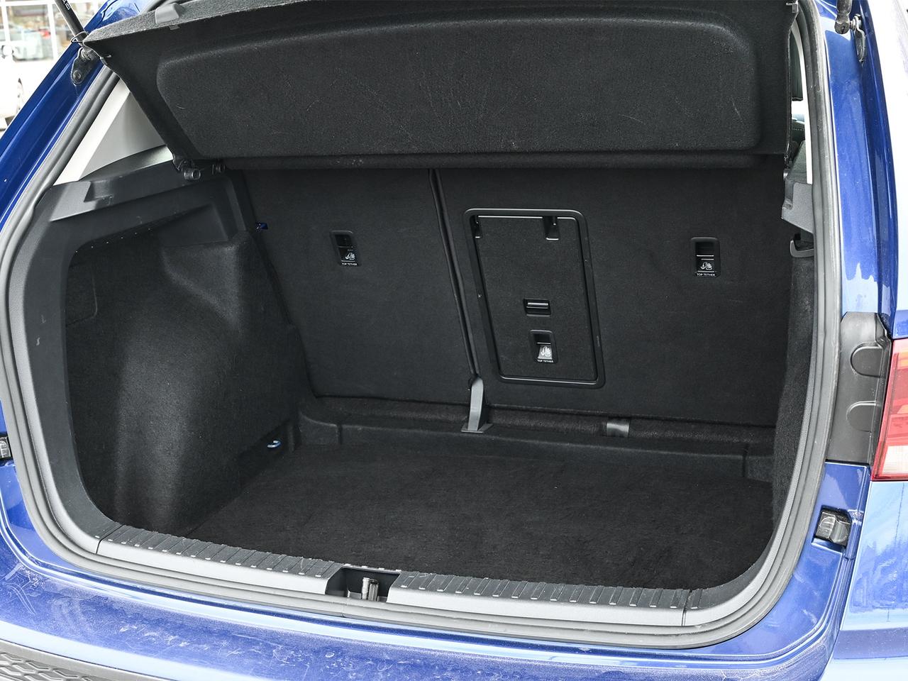 2024 Volkswagen Taos Comfortline Sunroof Photo