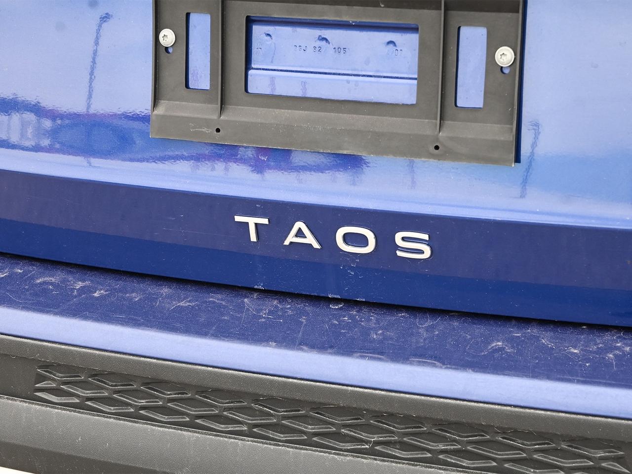 2024 Volkswagen Taos Comfortline Sunroof Photo