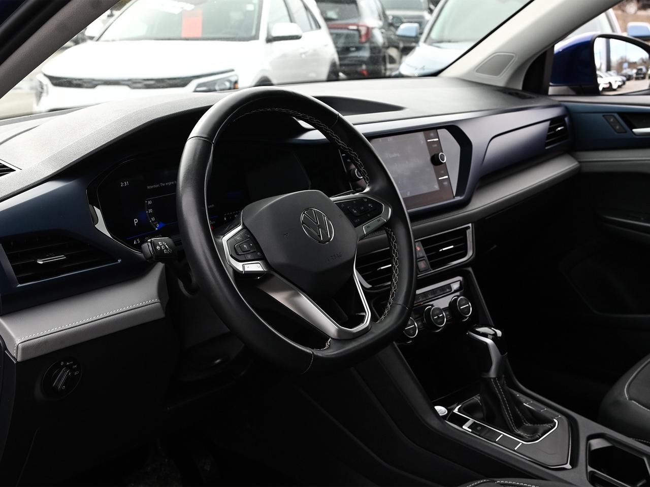 2024 Volkswagen Taos Comfortline Sunroof Photo