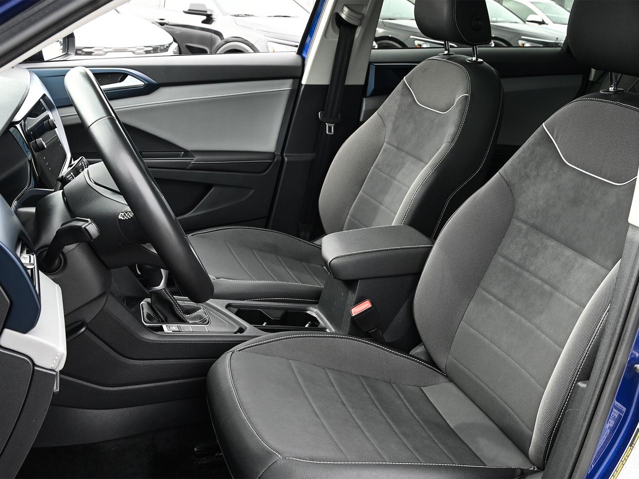 2024 Volkswagen Taos Comfortline Sunroof Photo