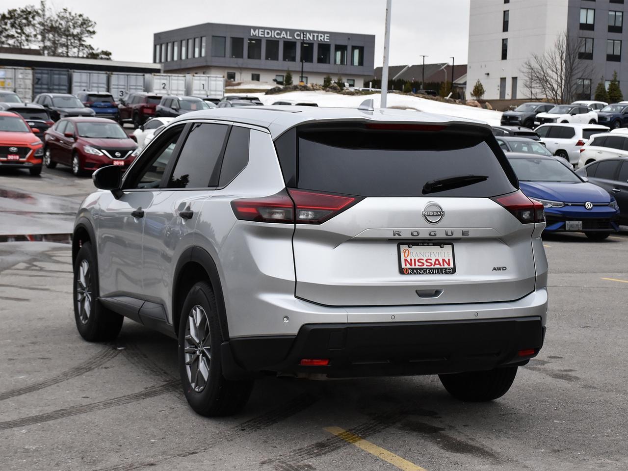 2025 Nissan Rogue S  - Alloy Wheels -  Heated Seats Photo