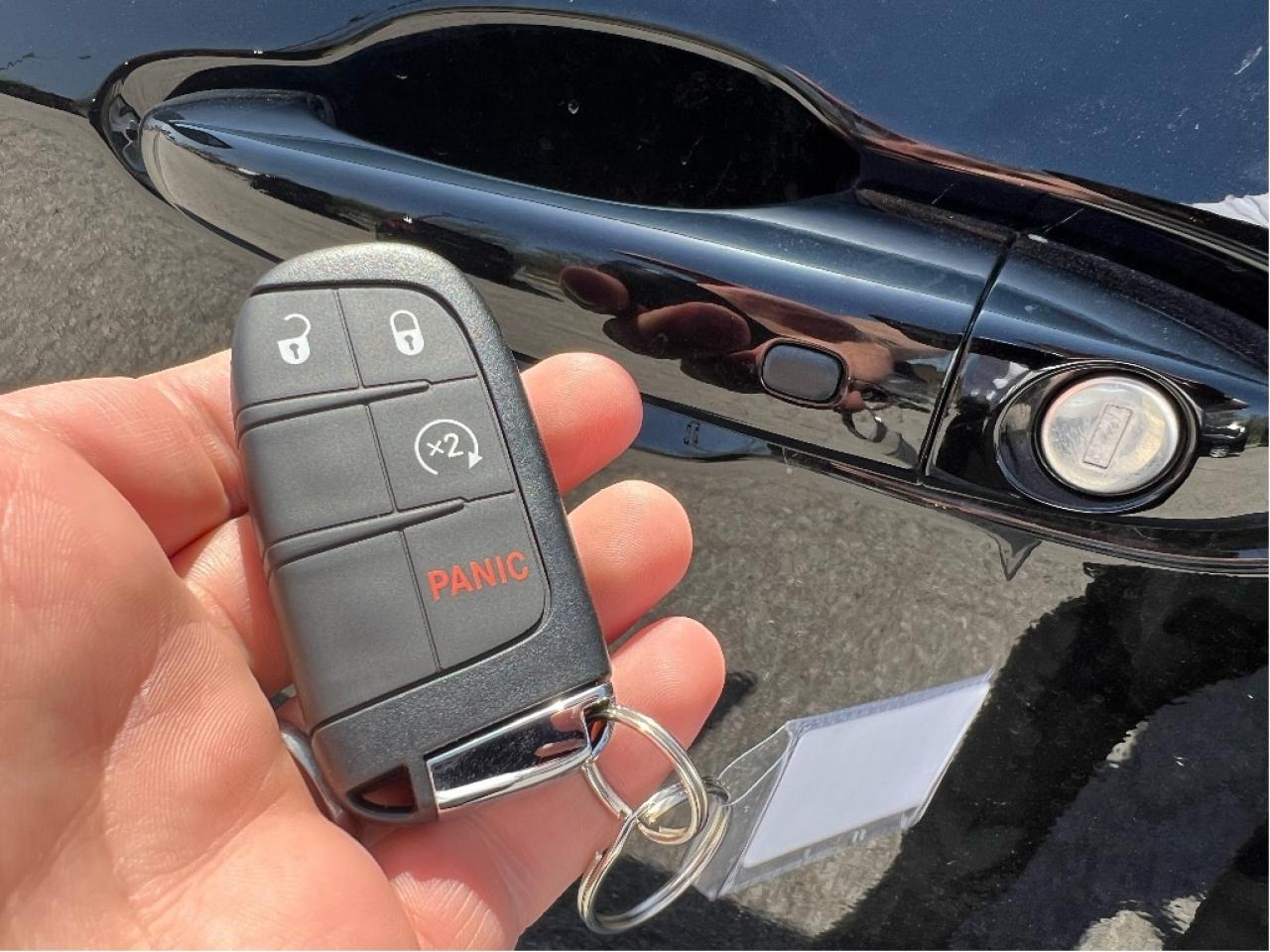 2025 Jeep Compass NORTH 4X4 Photo