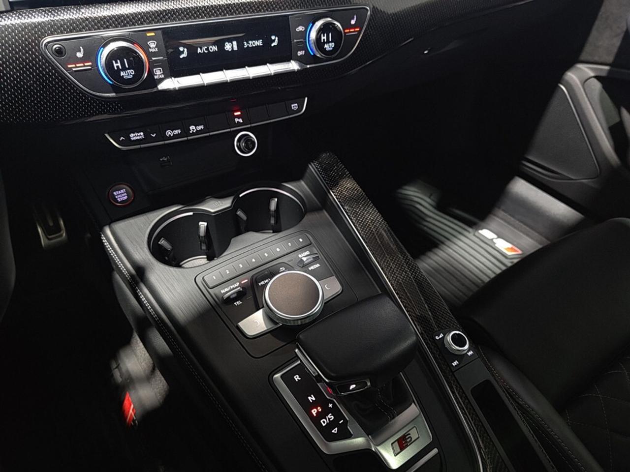 2019 Audi S5 Progressiv 3.0 TFSI quattro / NAVI / Leather / Sun Photo