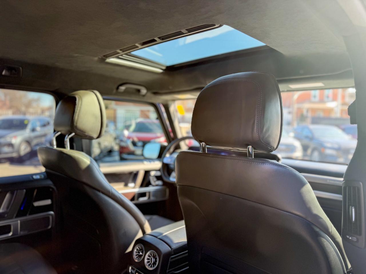 2021 Mercedes-Benz G-Class G 550-4MATIC/NAVI/BSM/CAMERA/ROOF/4.0L/MASSAGE .. Photo