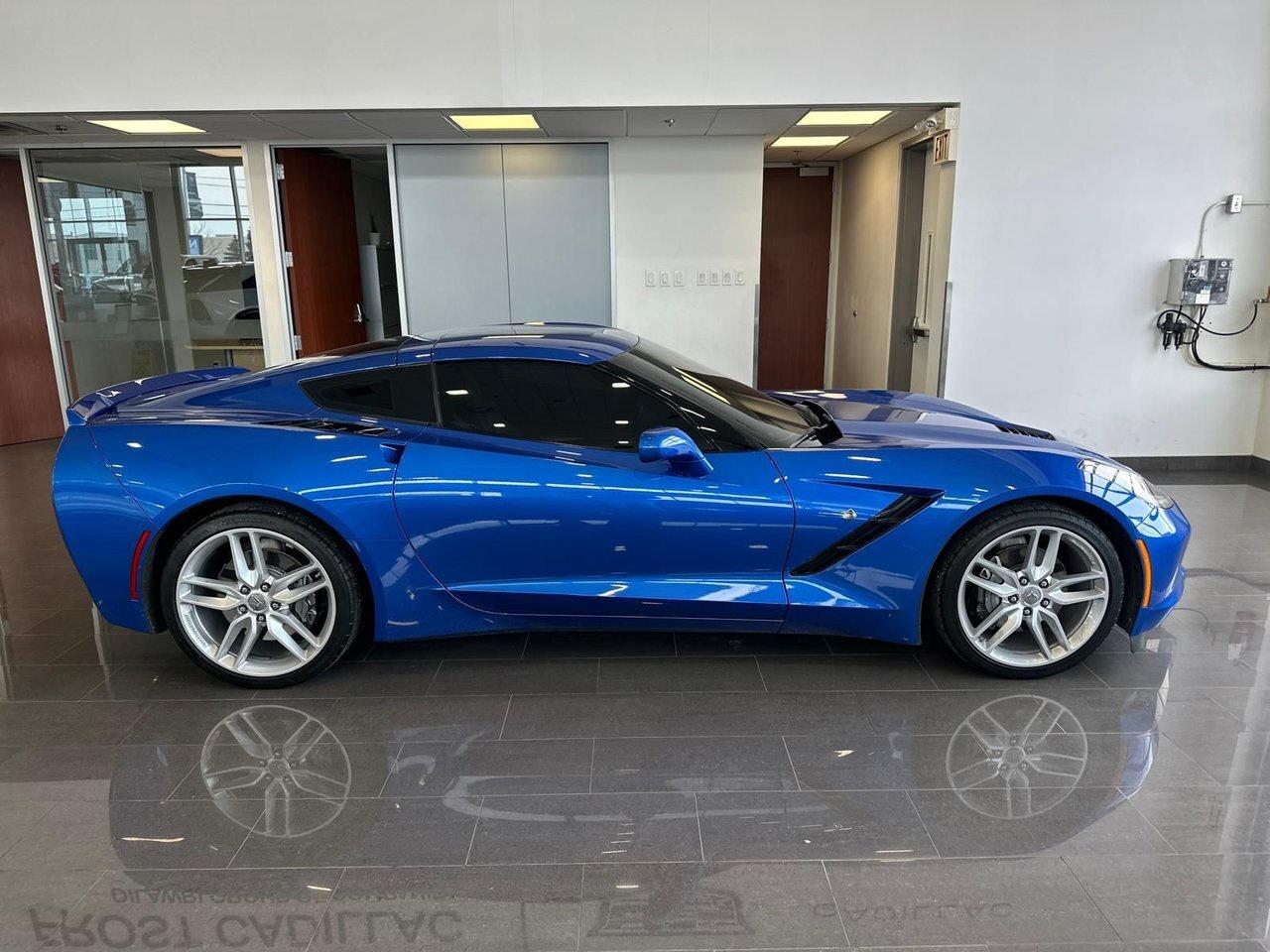 2019 Chevrolet Corvette Coupe Base Photo3