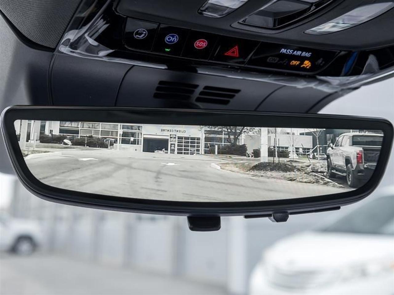 2026 Cadillac OPTIQ Sport 4dr Photo