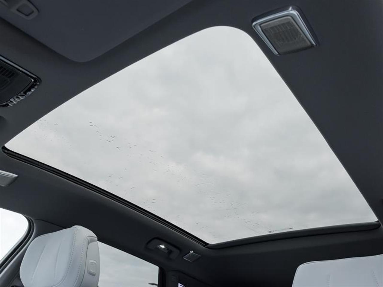 2026 Cadillac OPTIQ Sport 4dr Photo