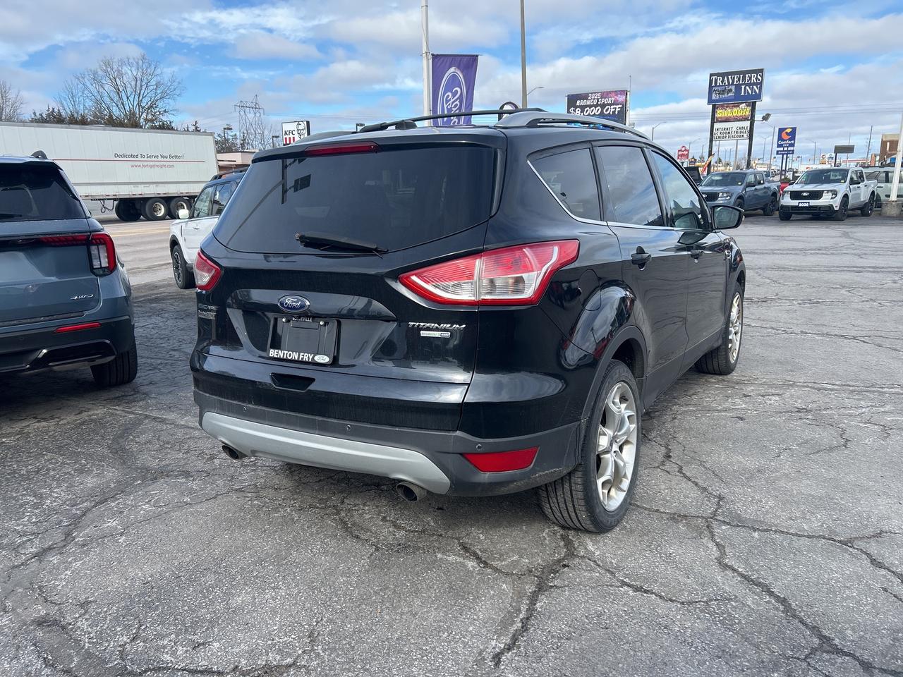 2013 Ford Escape TITANIUM 2.0L 4WD AS IS LEATHER PANO ROOF Photo4