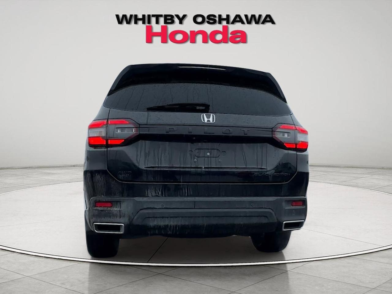 2025 Honda Pilot Black Edition Photo