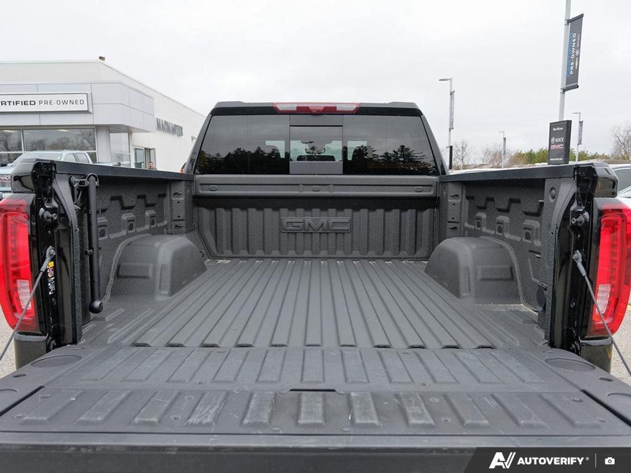 2025 GMC Sierra 1500 DenaliDENALI, 4X4, 3.0L DIESEL, ALLOYS, LEATHER, 1 Photo