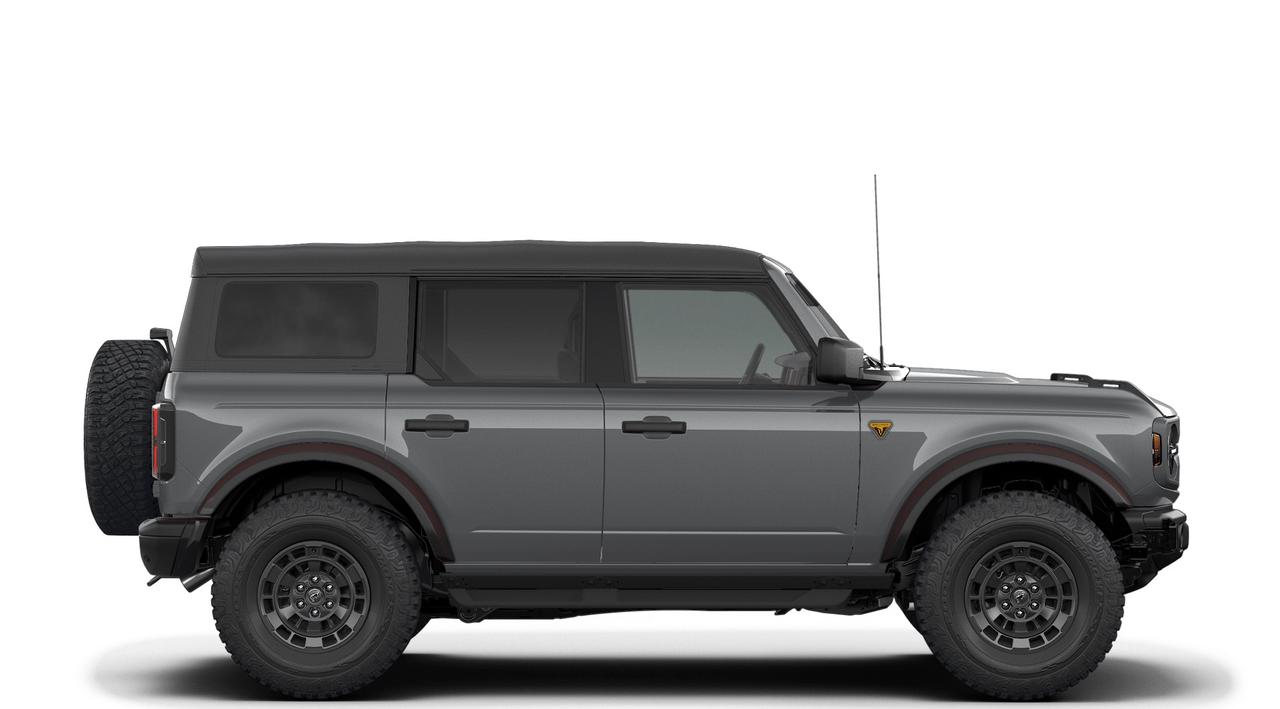 2026 Ford Bronco Badlands Photo4