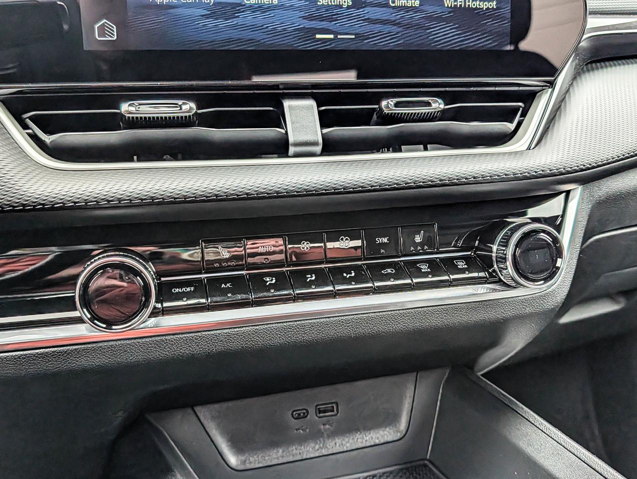 2026 Chevrolet Equinox AWD LT Photo