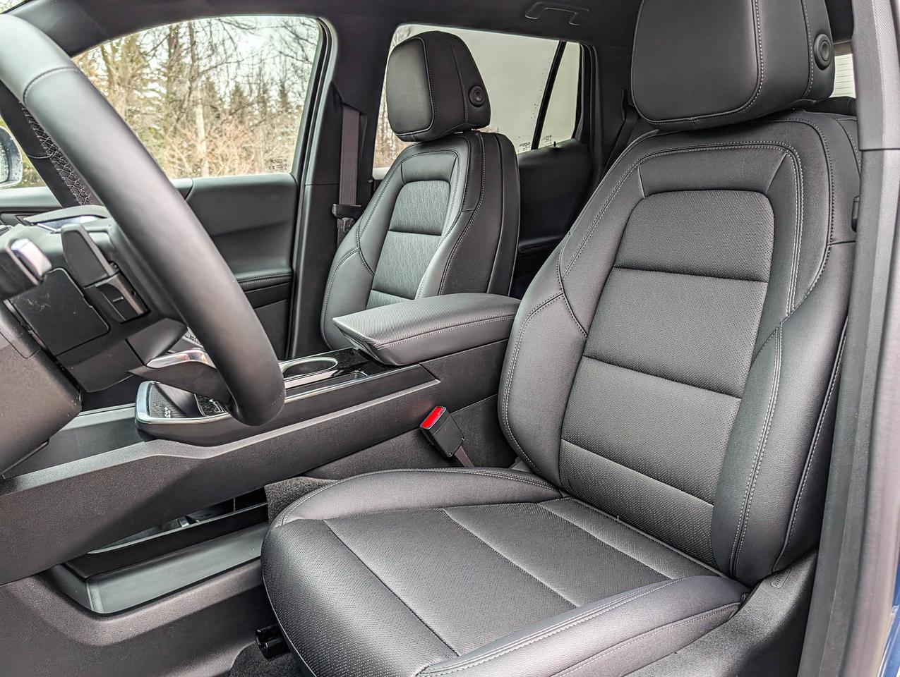 2026 Chevrolet Equinox AWD LT Photo